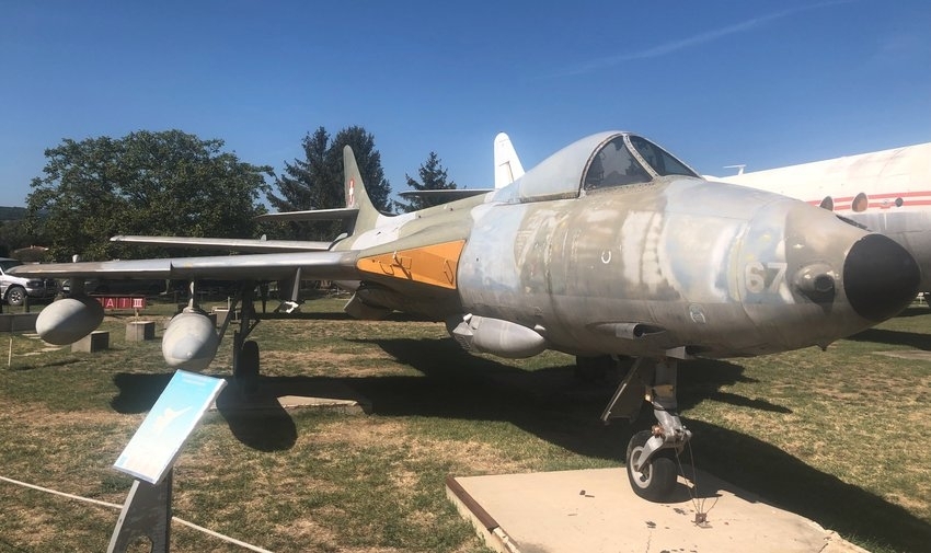 J-4067 at Montelimar